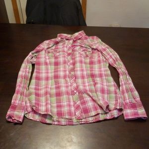 Ariat Button down adorable shirt